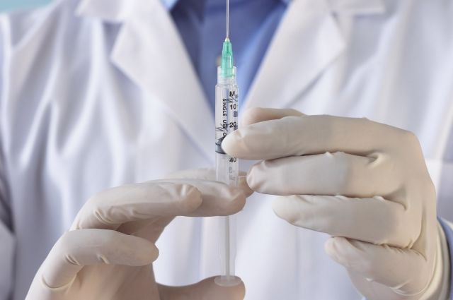 Кабмин отстранил руководство Гослекслужбы за подрыв доверия к вакцинам