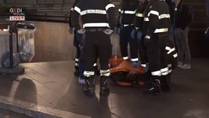 Десятки россиян получили тяжелые травмы при обрушении эскалатора в Риме, который сами и поломали, – кадры
