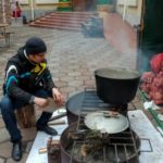 Рождественская ярмарка в Одессе: баварские сосиски и вкуснейший глинтвейн