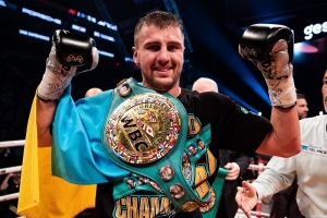 Громкий триумф Украины в боксе — Гвоздик стал нашим четвертым чемпионом мира: «Эта победа — все для меня»