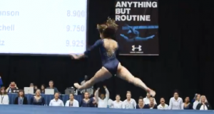 Шпагат после сальто: юная гимнастка США покорила мир выступлением — видео