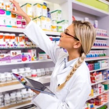 Рада обяжет владельцев аптек иметь высшее фармакологическое образование
