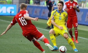 Это фантастика: сборная Украины показала, как можно заставить соперников забить себе мяч, — видео голов