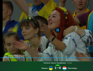 Под многоголосое пение национального гимна Украина обыгрывает Люксембург в непростом матче — видео