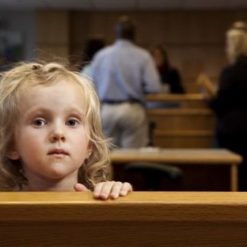 «Маленький свидетель»: в украинских судах появятся комнаты для детей