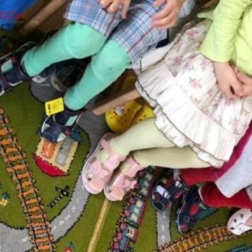 В Одесской области молодожены вместо цветов купили обувь в детский дом