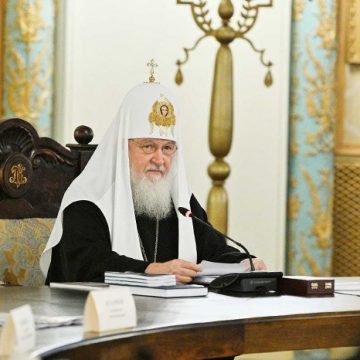 Cенсационное признание Православной церкви Украины: Москва решила «стянуть войска к границе»