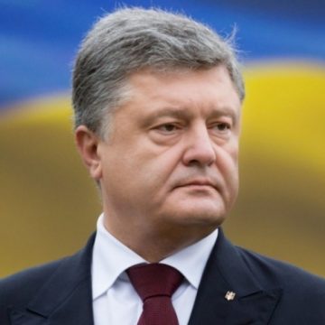Польские СМИ: Путин хочет посадить Порошенко в назидание всем украинцам, которые осмелятся ему противостоять