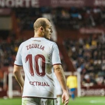 За Зозулю: испанский клуб наказали за оскорбление украинского футболиста
