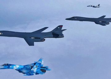 «МиГ-29» и «Су-27» ВСУ составили компанию бомбардировщиками США В-1 в дальнем рейде — видео миссии